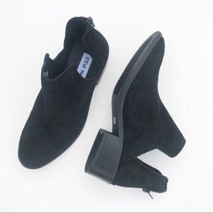 Steve Madden Laramie Black Suede Cutout Ankle Boot